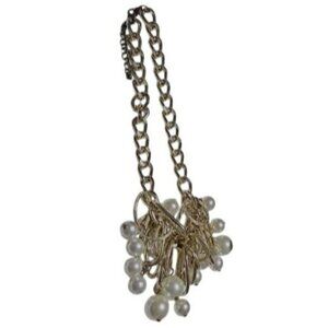 Vintage Elegant Faux Pearl Cluster Pendant Necklace Gold Tone Chain Jewelry